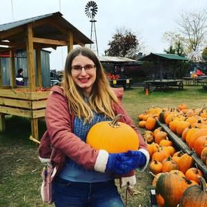 Meet your Posher, Denise